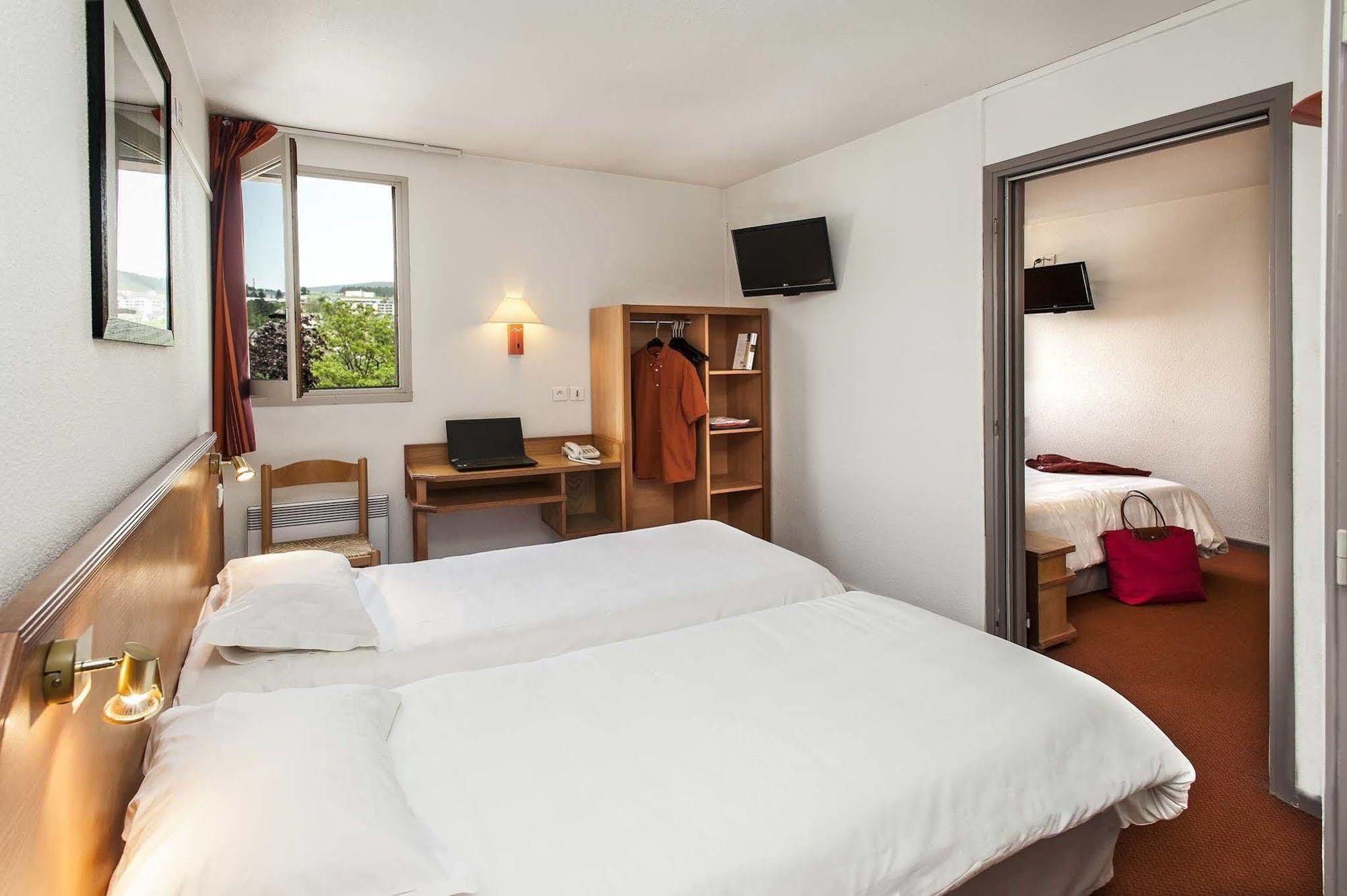 Brit Hotel Confort Deltour 망드 외부 사진